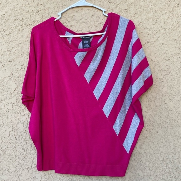 Chelsea & Theodore Pink Gray Asymmetrical Top | XL | Striped Statement Blouse - Picture 6 of 7